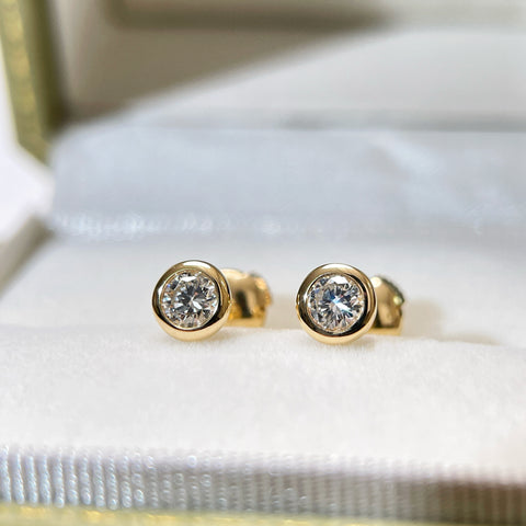 Bezel  0.50CT  Diamond Earring 18K Yellow solid gold