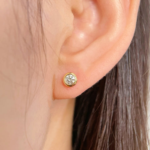 Bezel  0.50CT  Diamond Earring 18K Yellow solid gold