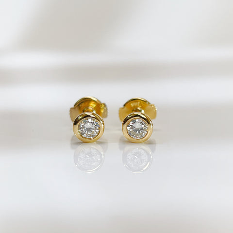 Bezel  0.50CT  Diamond Earring 18K Yellow solid gold