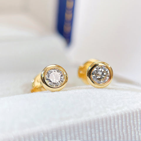 Bezel  0.50CT  Diamond Earring 18K Yellow solid gold