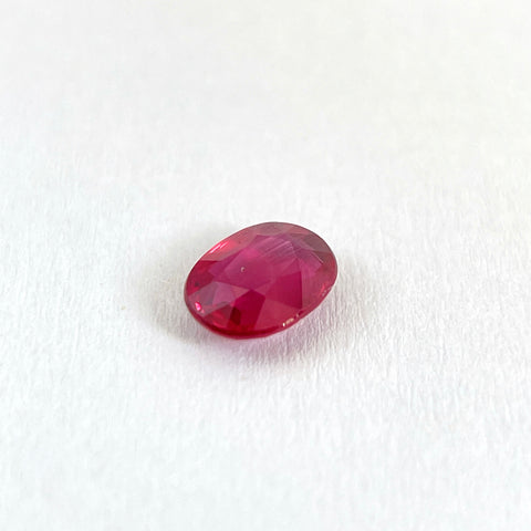 NO.34  1 Carat Oval Ruby Loose Gemstone Natural Unheated AIGS Certificated Pigeon's Blood Color