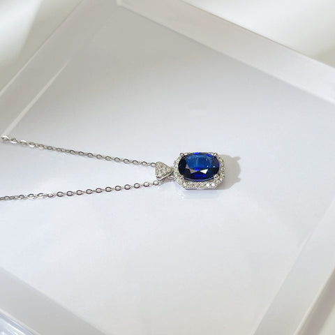 Natural Perfume Bottle Blue Sapphire necklace 18K solid gold