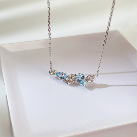Aquamarine necklace 18K white gold diamond