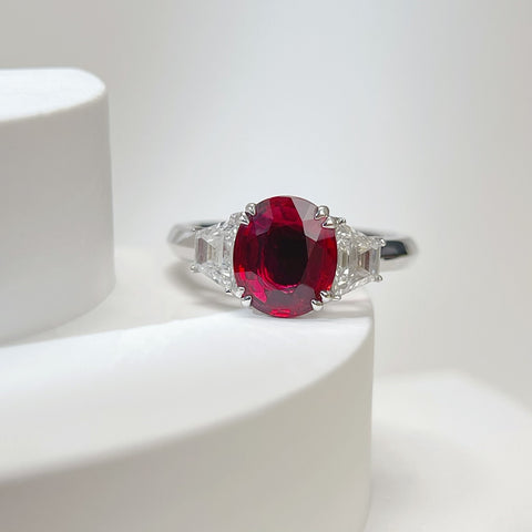 Natural GRS Pigeon Blood Certificate 1.5CT Oval Ruby Three Stone Ring 18K Solid Gold And Diamond