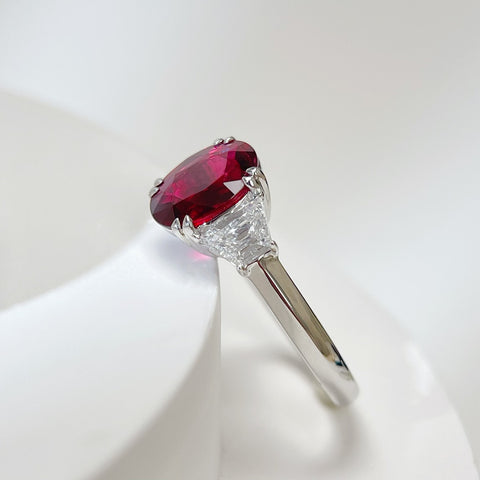 Natural GRS Pigeon Blood Certificate 1.5CT Oval Ruby Three Stone Ring 18K Solid Gold And Diamond